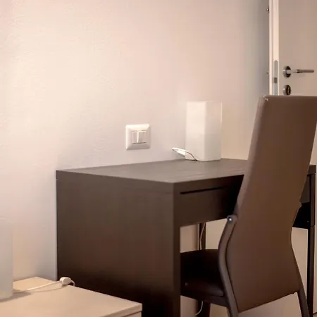 Corte Degli Artigiani * Como